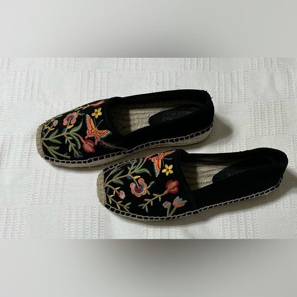 Johnny Was Embroiled Espadrilles Size 6M - Picture 4 of 13